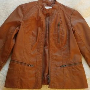 Moto jacket in great camel color faux leather